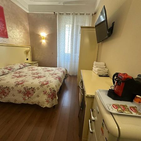 Termini Station Holidays روما المظهر الخارجي الصورة